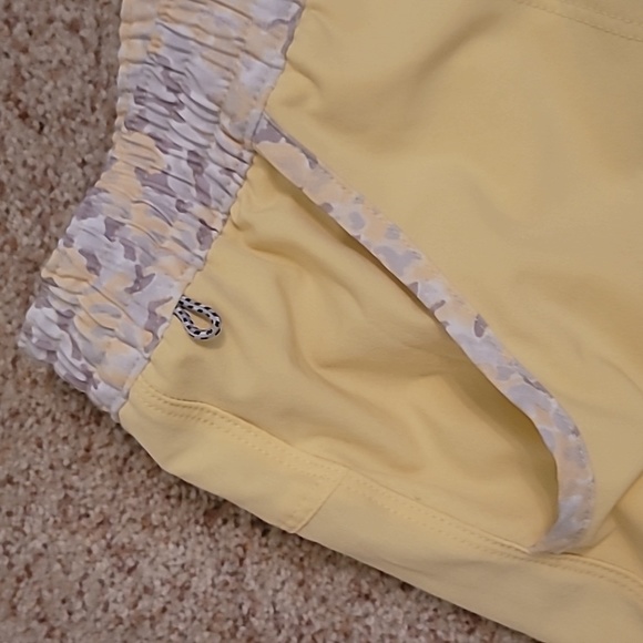 Columbia Medium PFG Skort - Picture 4 of 5